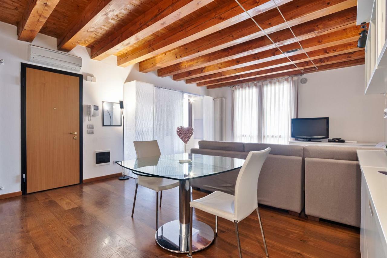La Casa Di Leo Apartment Vicenza Bagian luar foto